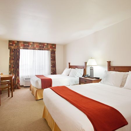 Holiday Inn Express Hotel & Suites Mattoon By Ihg Pokój zdjęcie