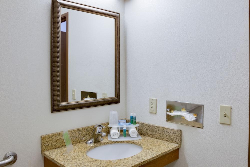 Holiday Inn Express Hotel & Suites Mattoon By Ihg Zewnętrze zdjęcie