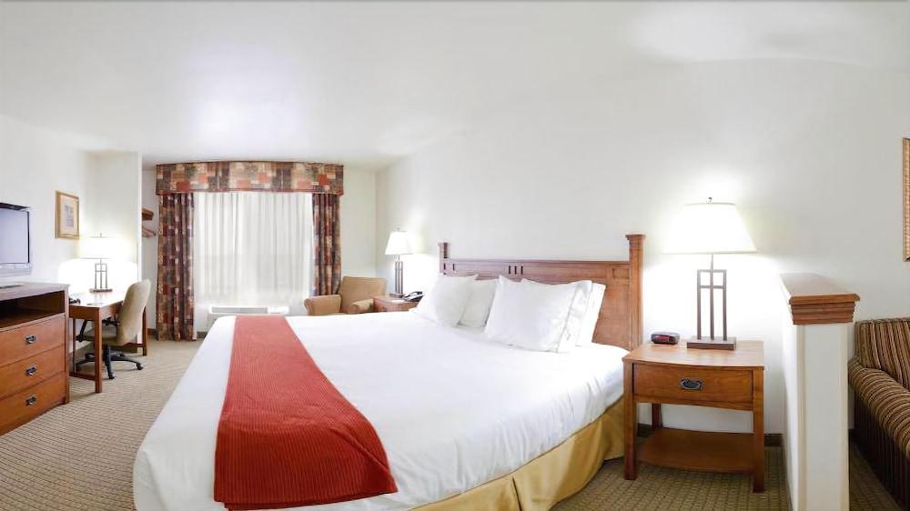 Holiday Inn Express Hotel & Suites Mattoon By Ihg Zewnętrze zdjęcie