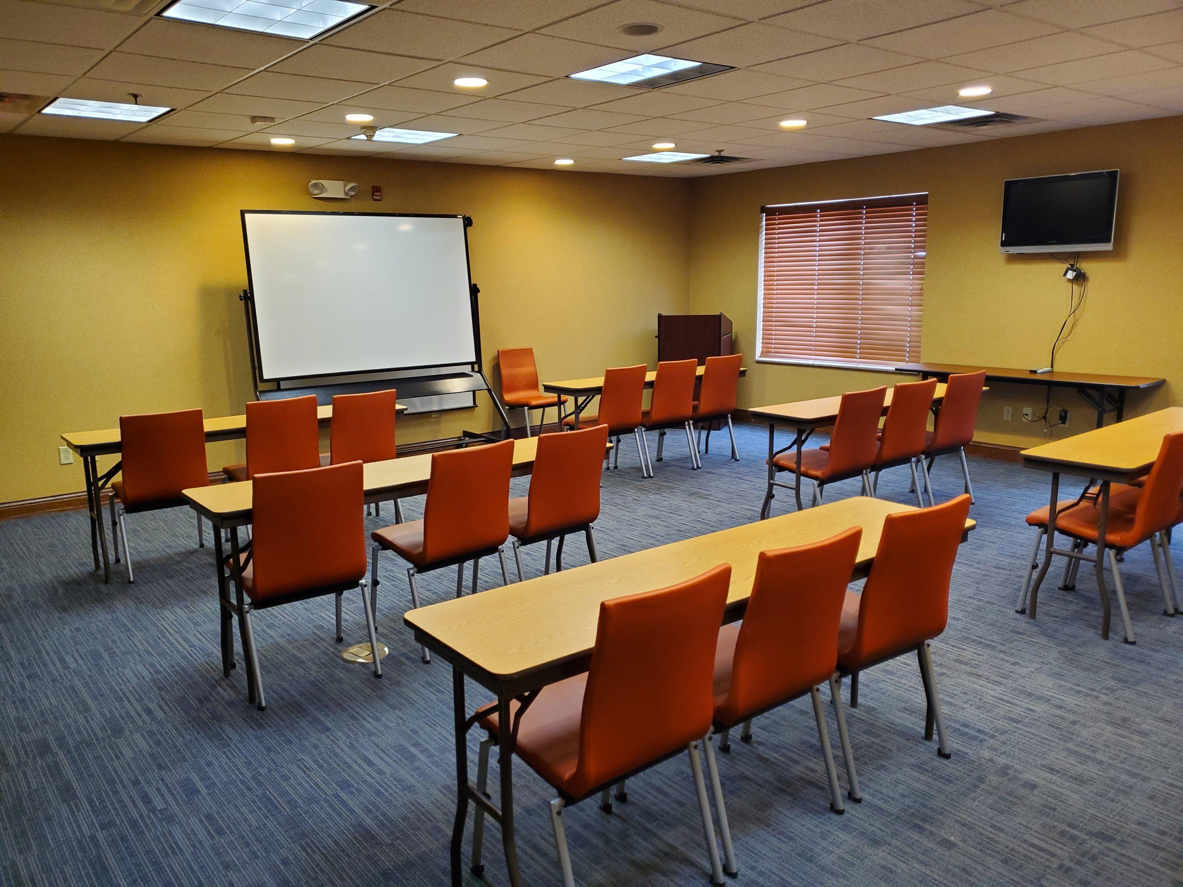 Holiday Inn Express Hotel & Suites Mattoon By Ihg Zewnętrze zdjęcie